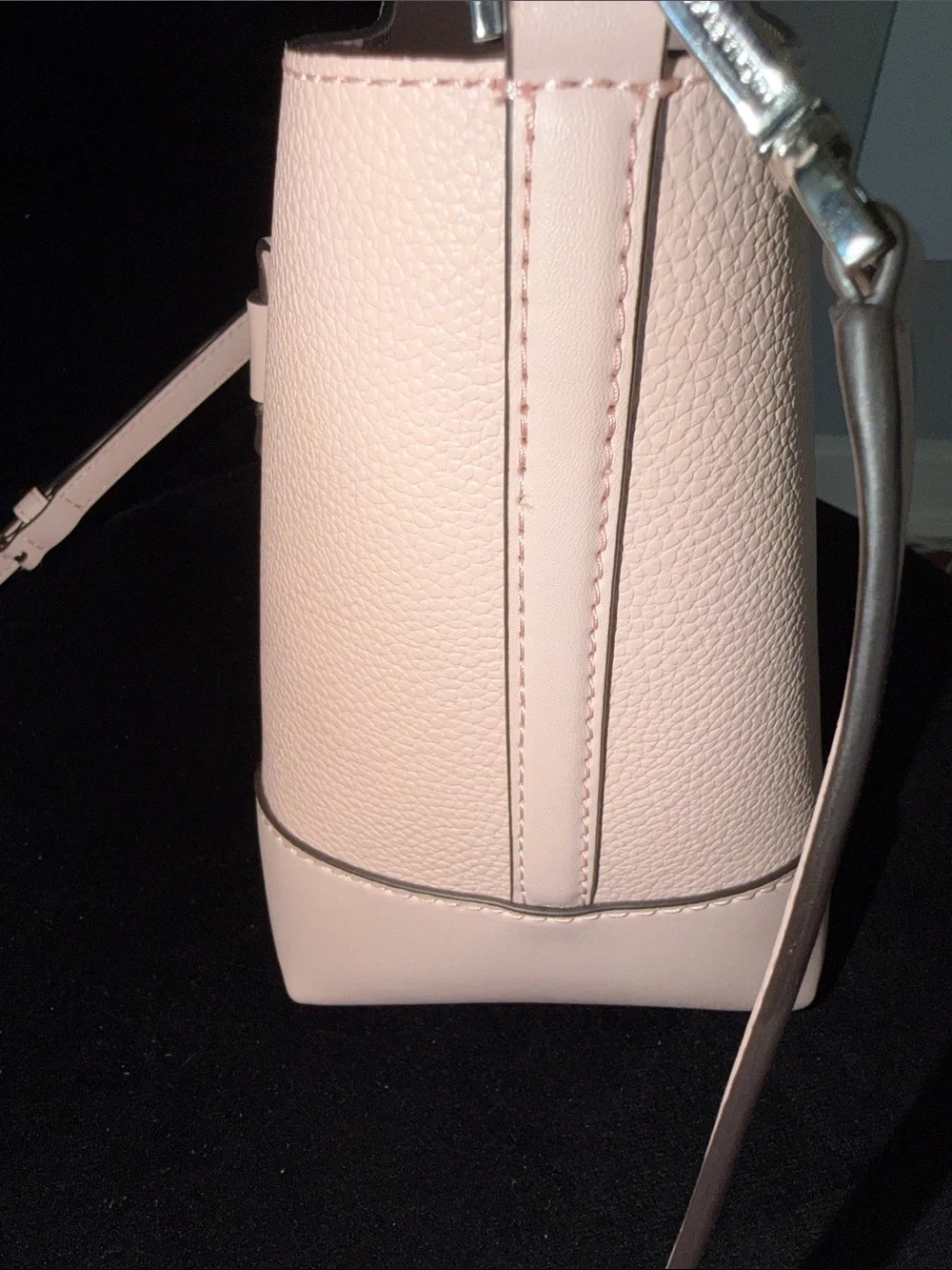 Michael Kors blush, pink pebble, leather Crossbody with adj/removable strap - Picture 3 of 12